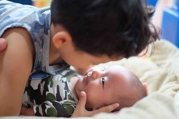 พ่อป๋อ แม่เอ๋ น้องภู น้องเภา พ่อป๋อ แม่เอ๋ น้องภู น้องเภา
