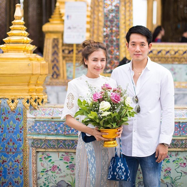 เนย โชติกา เนย โชติกา