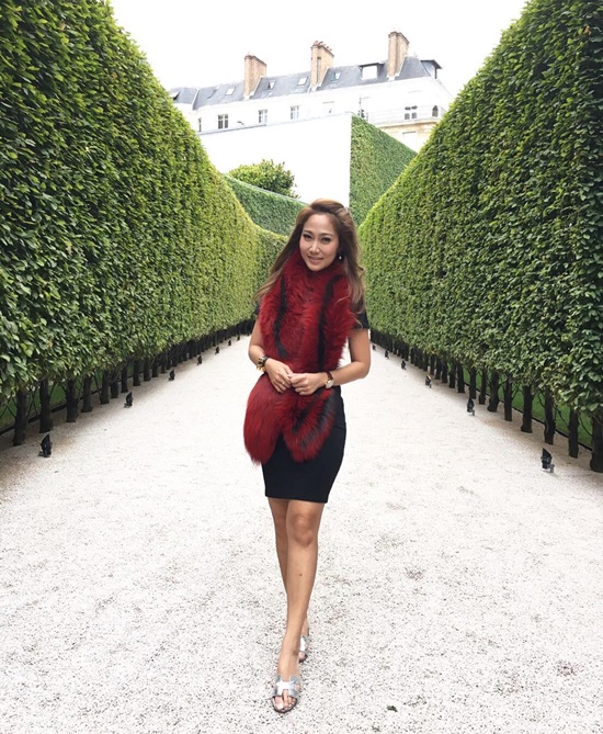 น้ำหวาน พัสวี ไฮโซสาว น้ำหวาน พัสวี ไฮโซสาว