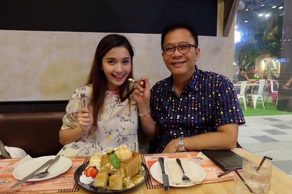 สุรชัย สมบัติเจริญ สุรชัย สมบัติเจริญ