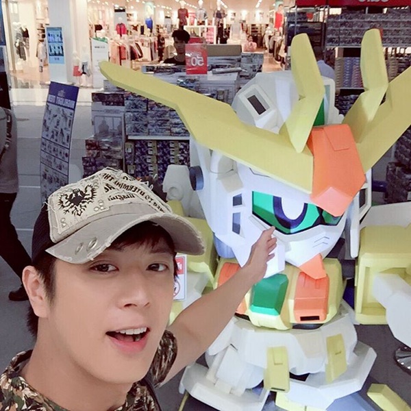 ซาหริ่ม ภาณุพงศ์ ซาหริ่ม ภาณุพงศ์