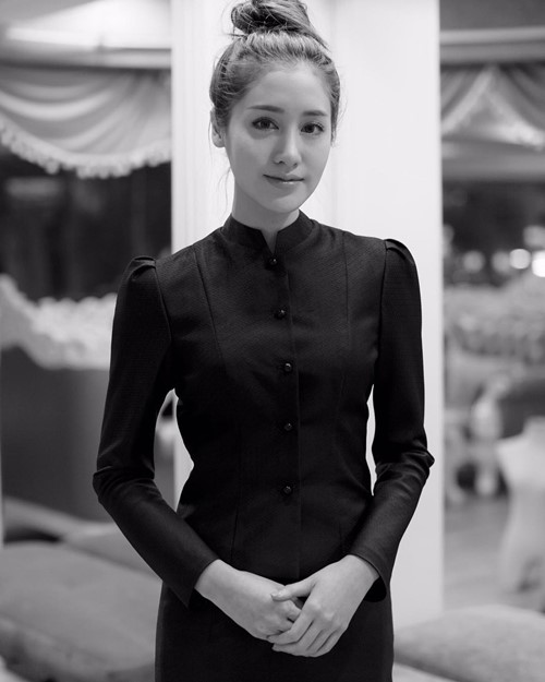 เบื้องหลังชุดไทยจิตรลดาสีดำของดาราไทย เบื้องหลังชุดไทยจิตรลดาสีดำของดาราไทย