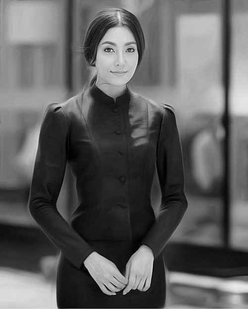 เบื้องหลังชุดไทยจิตรลดาสีดำของดาราไทย เบื้องหลังชุดไทยจิตรลดาสีดำของดาราไทย