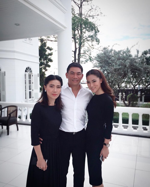 ครอบครัวอัศวเหม ครอบครัวอัศวเหม