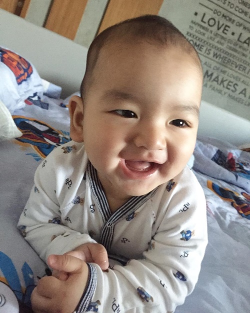 น้องเภา ลูกชายคนเล็ก พ่อป๋อ แม่เอ๋ น้องเภา ลูกชายคนเล็ก พ่อป๋อ แม่เอ๋