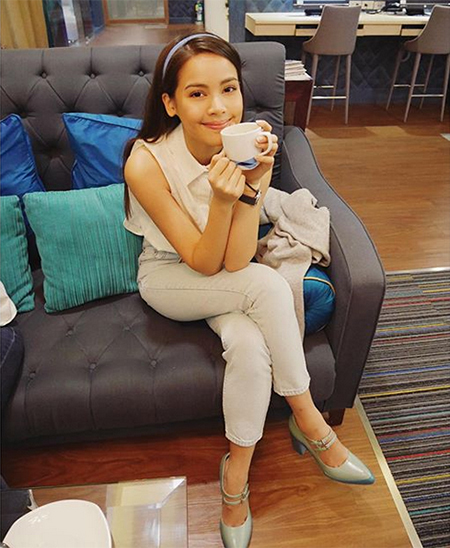 ที่คาดผมดารา ที่คาดผมดารา