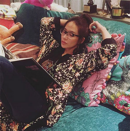 ชุดอยู่บ้านดารา ชุดอยู่บ้านดารา