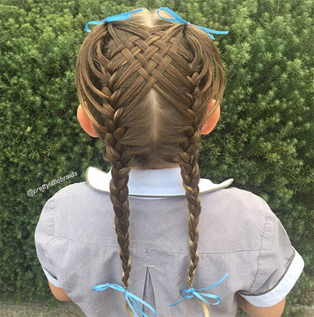 คุณแม่ ถักเปีย คุณแม่ ถักเปีย