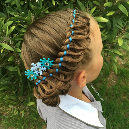 คุณแม่ ถักเปีย คุณแม่ ถักเปีย