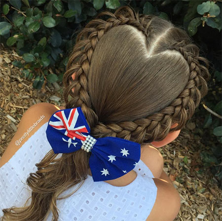 คุณแม่ ถักเปีย คุณแม่ ถักเปีย