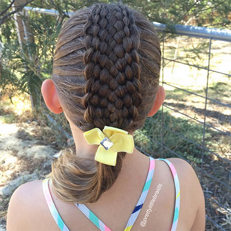 คุณแม่ ถักเปีย คุณแม่ ถักเปีย