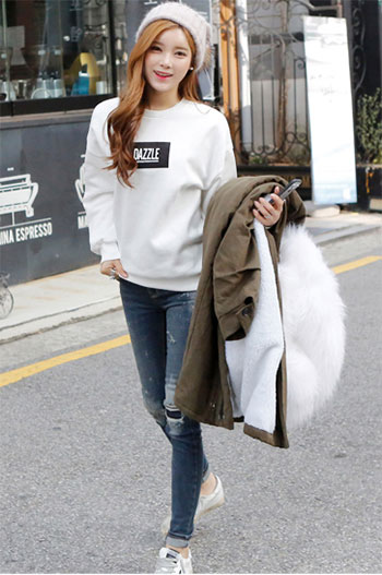 แฟชั่นยีนส์ขาด แฟชั่นยีนส์ขาด