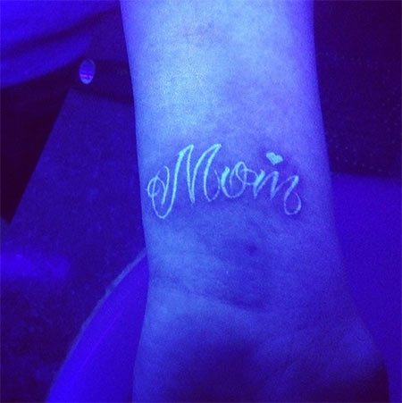 รอยสักเรืองแสง รอยสักเรืองแสง