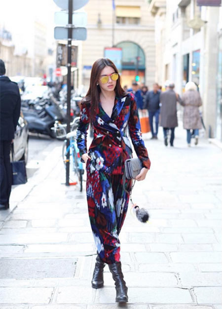 ใหม่ ดาวิกา ใหม่ ดาวิกา