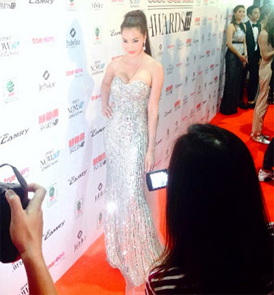 เปิ้ล ไอริณ เปิ้ล ไอริณ