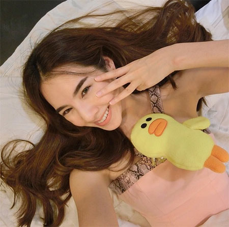 เบเบ้ ธันย์ชนก เบเบ้ ธันย์ชนก