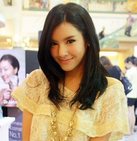 เบเบ้ ธันย์ชนก เบเบ้ ธันย์ชนก