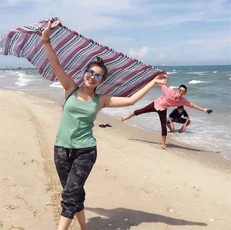 ชุดอยู่บ้านนักร้องลูกทุ่ง ชุดอยู่บ้านนักร้องลูกทุ่ง