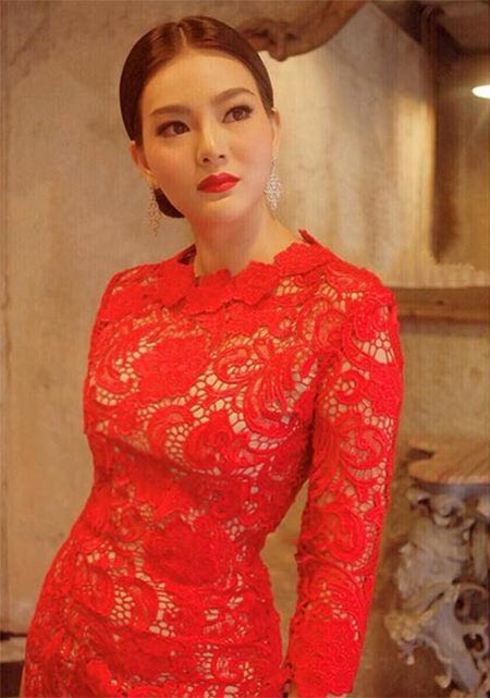 ทรงผมแสกกลางออกงานดารา ทรงผมแสกกลางออกงานดารา