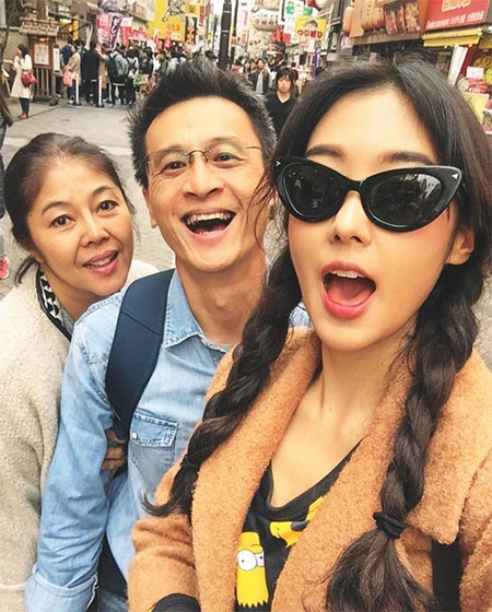 ทรงผมเปียสองข้างดารา ทรงผมเปียสองข้างดารา