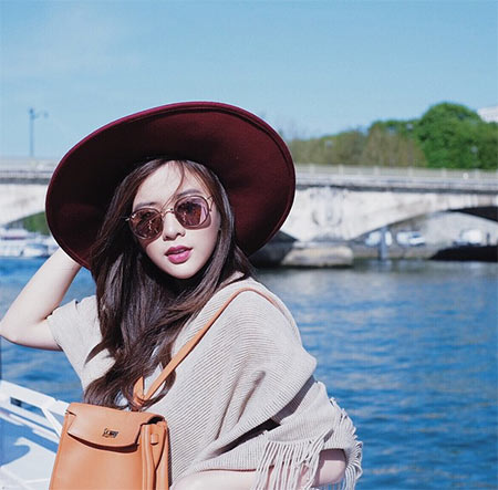 หมวกปีกกว้างดารา หมวกปีกกว้างดารา