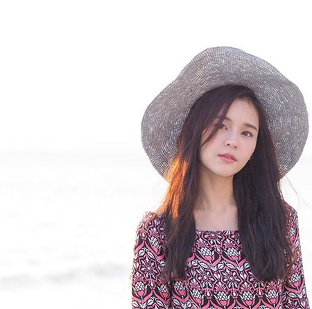 หมวกปีกกว้างดารา หมวกปีกกว้างดารา