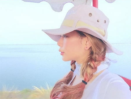 หมวกปีกกว้างดารา หมวกปีกกว้างดารา