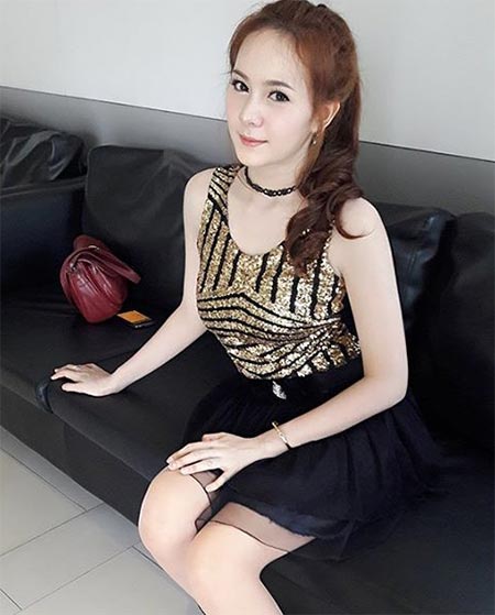 ชุดแสดงนักร้องลูกทุ่ง ชุดแสดงนักร้องลูกทุ่ง