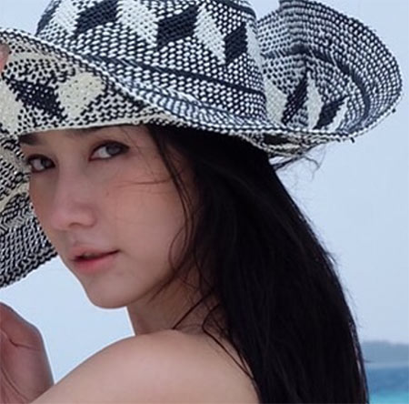 หมวกปีกกว้างดารา หมวกปีกกว้างดารา