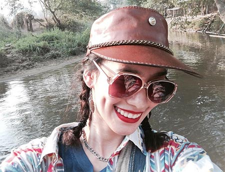 มัดผมสั้น ฉบับดารา มัดผมสั้น ฉบับดารา