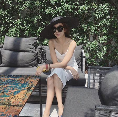 หมวกปีกกว้างดารา หมวกปีกกว้างดารา