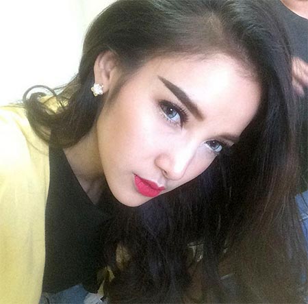 ดาราทาปากแดง ดาราทาปากแดง