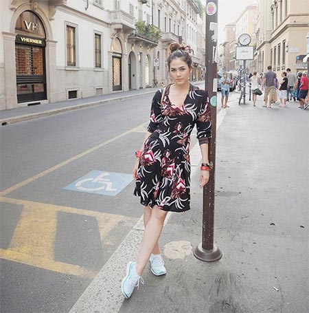 ชมพู่ อารยา แฟชั่น ชมพู่ อารยา แฟชั่น