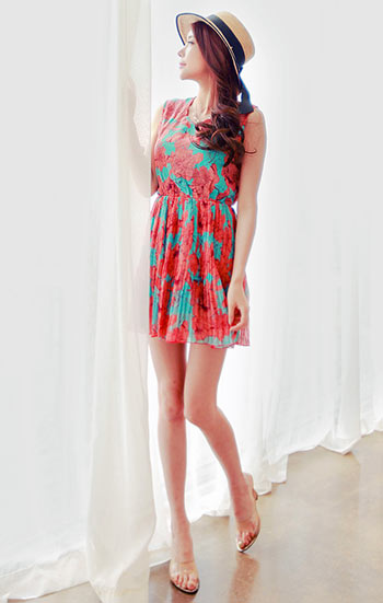 ชุดแม็กซี่เดรสสั้น ชุดแม็กซี่เดรสสั้น