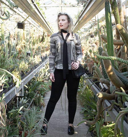 ผ้าพันคอเส้นเล็ก ผ้าพันคอเส้นเล็ก