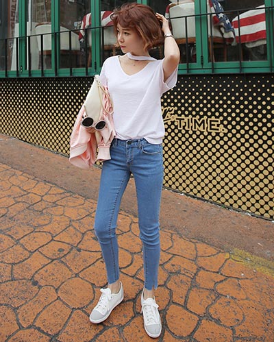 กางเกงยีนส์ขาเต่อ กางเกงยีนส์ขาเต่อ