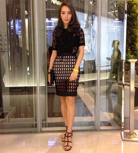 โม จิรัชยา โม จิรัชยา