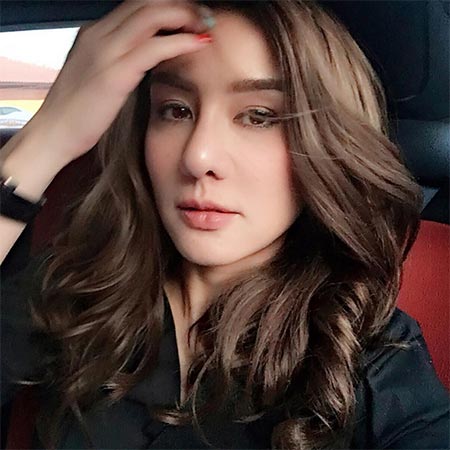 นิโคล เทริโอ นิโคล เทริโอ