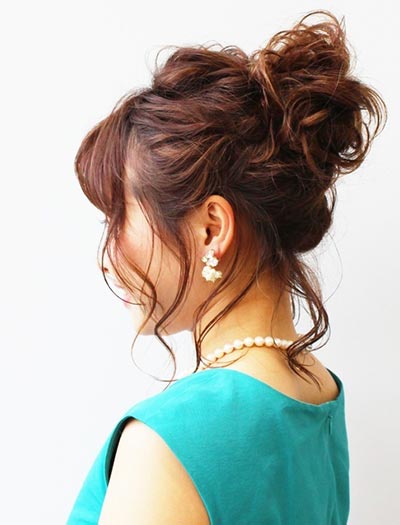 ทรงผมออกงานราตรี ทรงผมออกงานราตรี