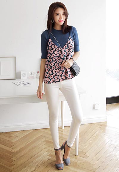 แฟชั่นสายเดี่ยวทับเสื้อยืด แฟชั่นสายเดี่ยวทับเสื้อยืด