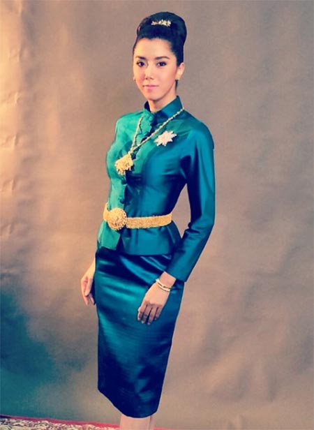 ดาราใส่ชุดไทย ดาราใส่ชุดไทย