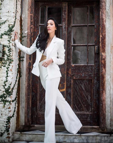 ดาราใส่เสื้อสูท ดาราใส่เสื้อสูท