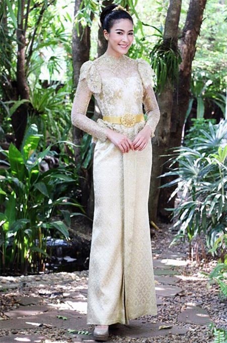 ดาราใส่ชุดไทย ดาราใส่ชุดไทย