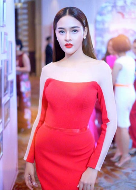 ปุ๊กลุก ฝนทิพย์ ศัลยกรรม ปุ๊กลุก ฝนทิพย์ ศัลยกรรม