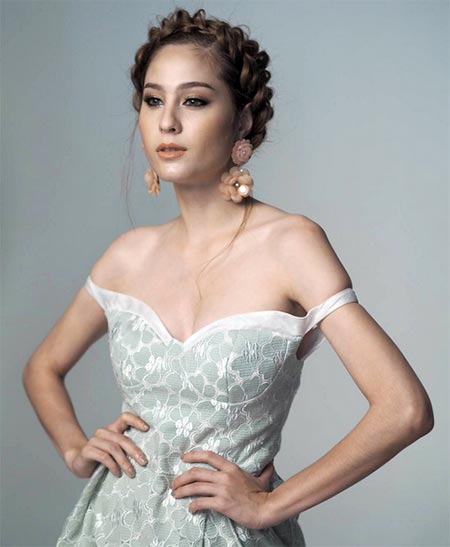 ขวัญ อุษามณี ขวัญ อุษามณี