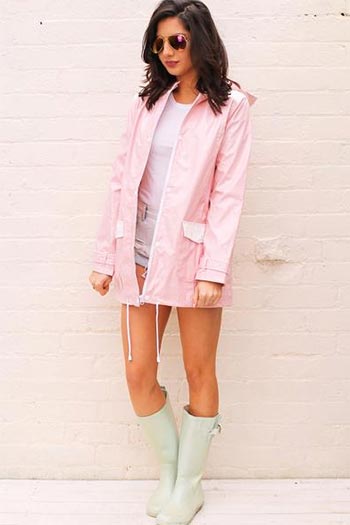 ชุดกันฝนสวย ๆ ชุดกันฝนสวย ๆ