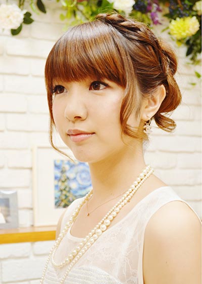 ทรงผมออกงานราตรี ทรงผมออกงานราตรี