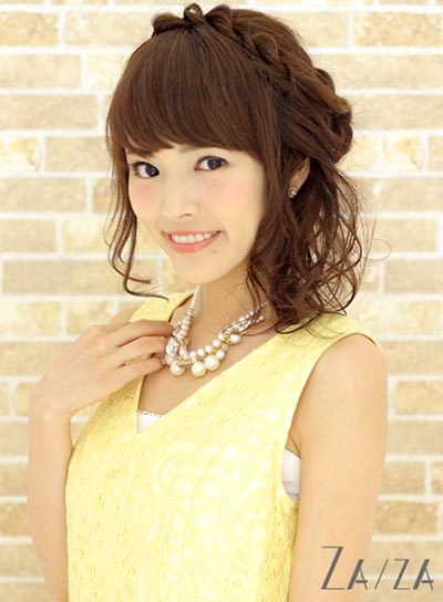 ทรงผมออกงานราตรี ทรงผมออกงานราตรี