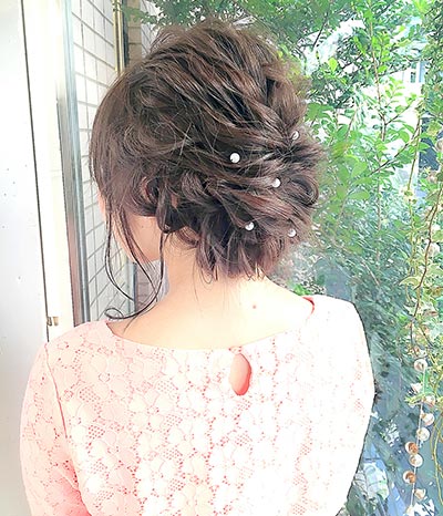 ทรงผมออกงานราตรี ทรงผมออกงานราตรี