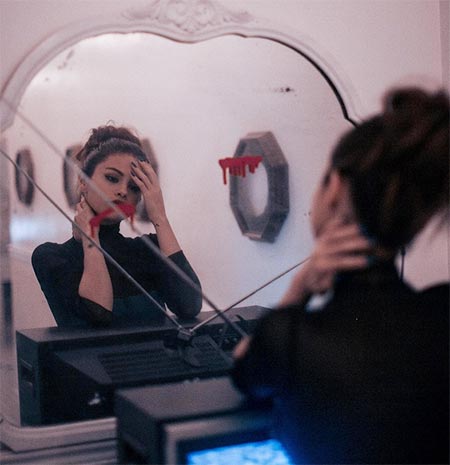 เซเลน่า โกเมซ เซเลน่า โกเมซ